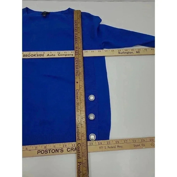 Talbots Lightweight Sweater Women's Size Petite Small Blue Button Accents - Picture 3 of 6